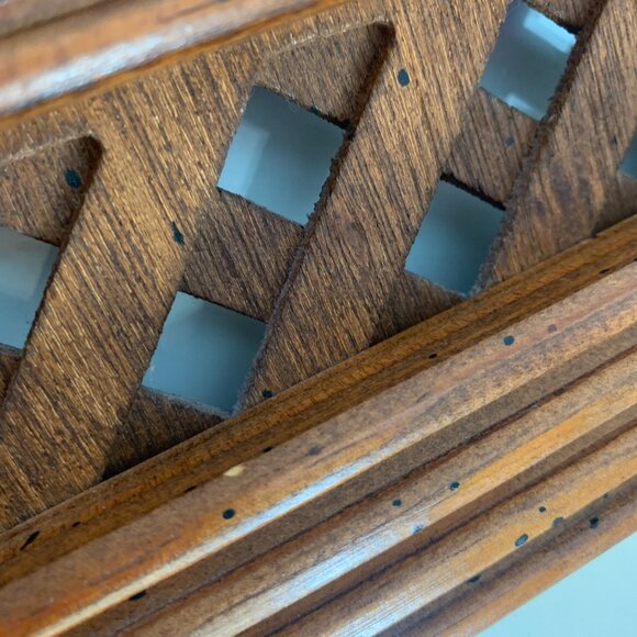 Vintage HOMCO Lattice Wood Frame w/ Floral Print – Mid Century Wall Decor 17x21 - Picture 7 of 8